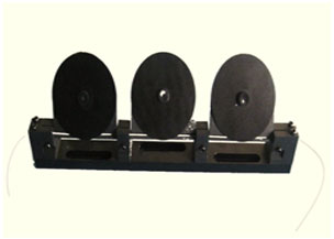 Three-port polarization protection ring