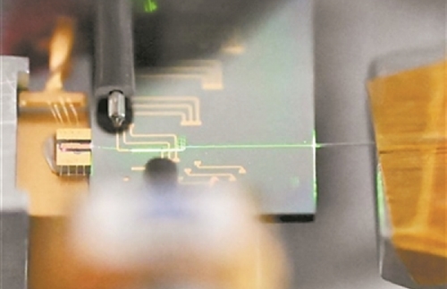 A high performance ultrafast laser the size of a fingertip